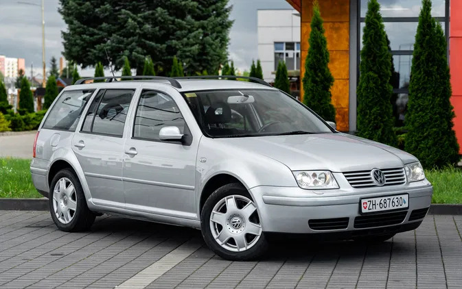 volkswagen bora Volkswagen Bora cena 11700 przebieg: 283000, rok produkcji 2003 z Poręba